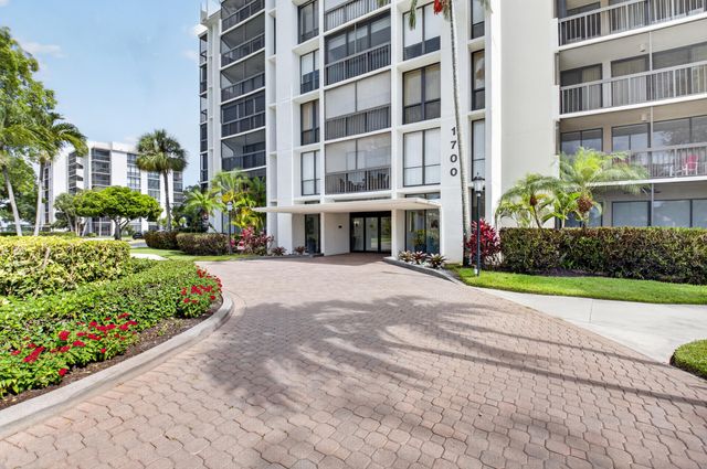 1732 Bridgewood Drive, Boca Raton, FL 33434