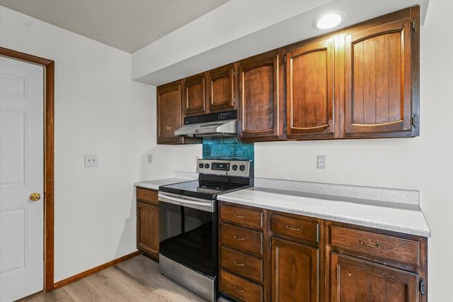 323 N City Line Road, Newman, IL 61942