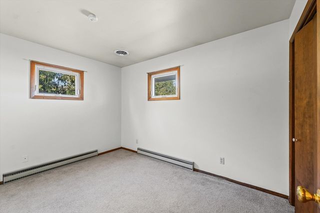 323 N City Line Road, Newman, IL 61942