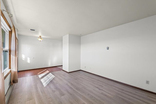 323 N City Line Road, Newman, IL 61942