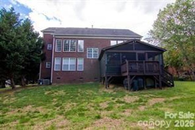 1925 Carlota Court, Charlotte, NC 28269