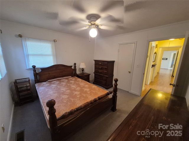 506 Hearne Farm Road, Mount Gilead, NC 27306