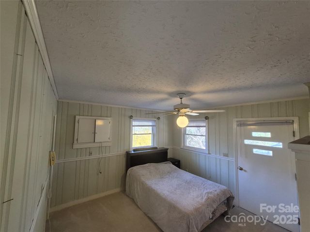 506 Hearne Farm Road, Mount Gilead, NC 27306