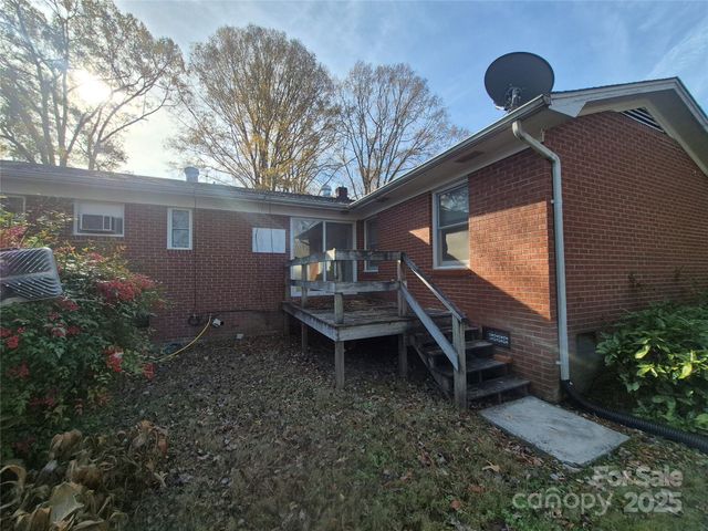 506 Hearne Farm Road, Mount Gilead, NC 27306