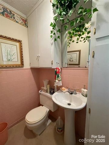 506 Hearne Farm Road, Mount Gilead, NC 27306