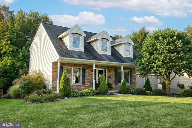 717 ASH DR, Hanover, PA 17331