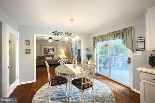 717 ASH DR, Hanover, PA 17331