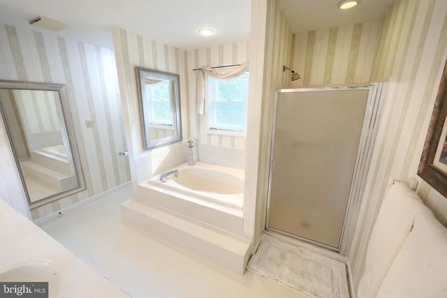 717 ASH DR, Hanover, PA 17331