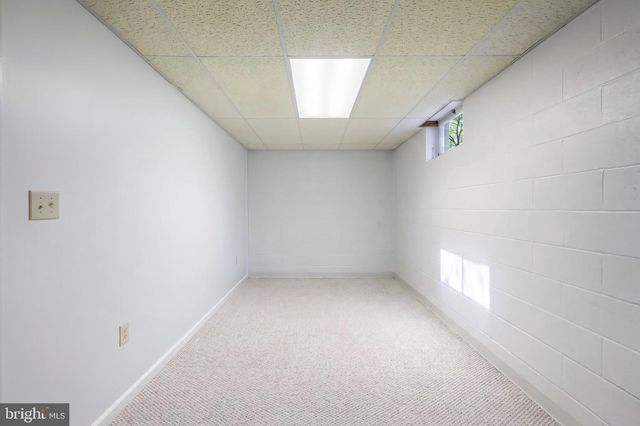 717 ASH DR, Hanover, PA 17331