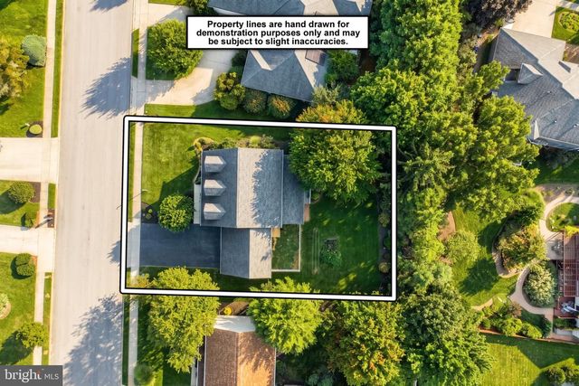 717 ASH DR, Hanover, PA 17331