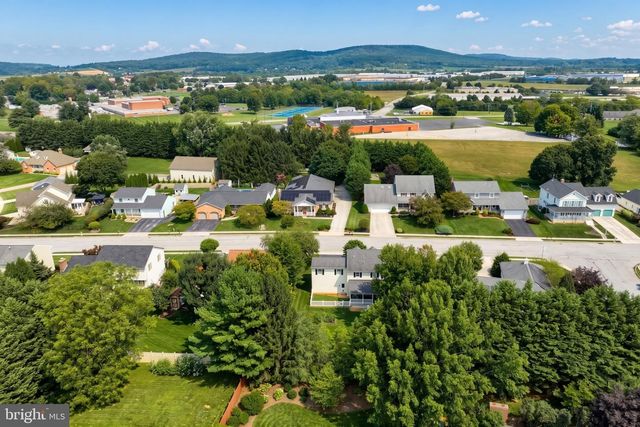 717 ASH DR, Hanover, PA 17331