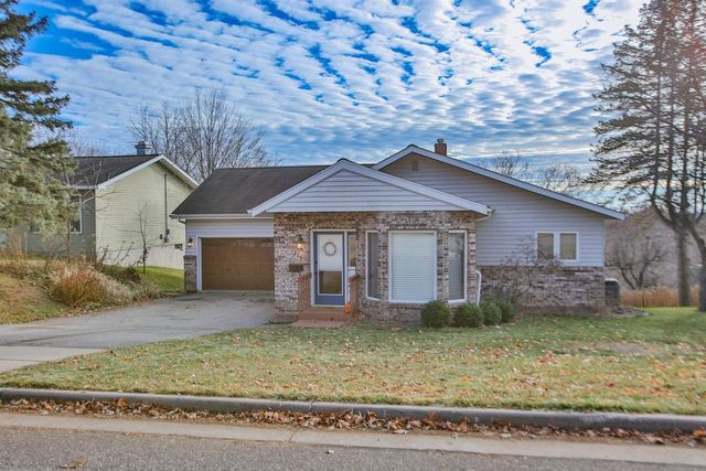 1223 JACKSON STREET, Wausau, WI 54403