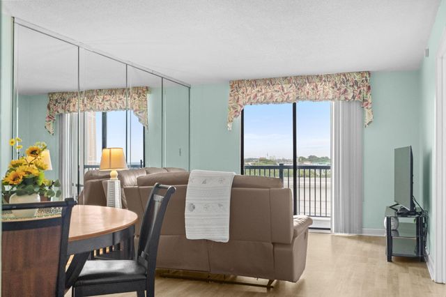 601 Mitchell Dr Apt 507, Myrtle Beach, SC 29577