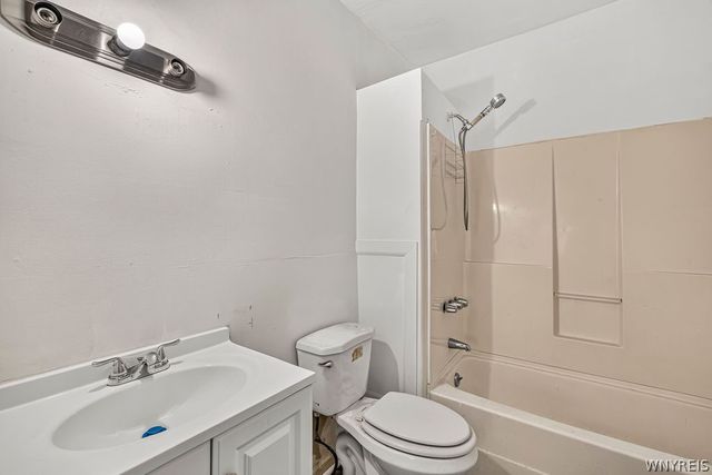 36 Geary Street, Buffalo, NY 14210