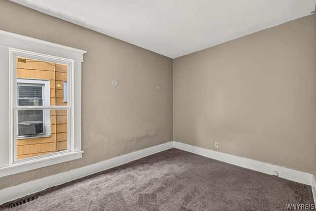 36 Geary Street, Buffalo, NY 14210