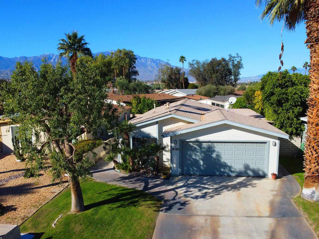 74590 Stage Line Drive, Thousand Palms, CA 92276