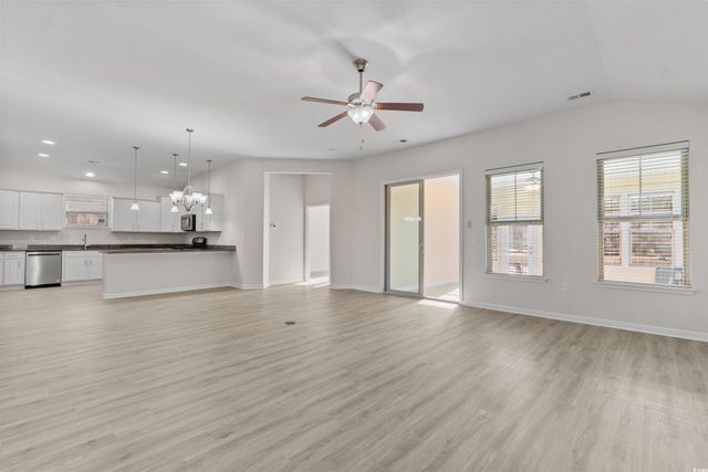 1318 Beaufort River Dr., Myrtle Beach, SC 29588