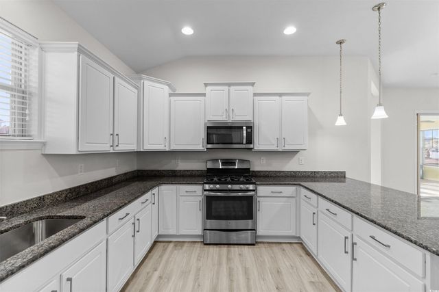 1318 Beaufort River Dr., Myrtle Beach, SC 29588