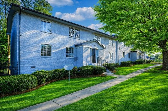 2065 Alison Court Unit 8, Atlanta, GA 30311