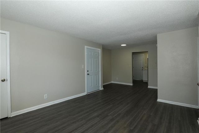 2065 Alison Court Unit 8, Atlanta, GA 30311