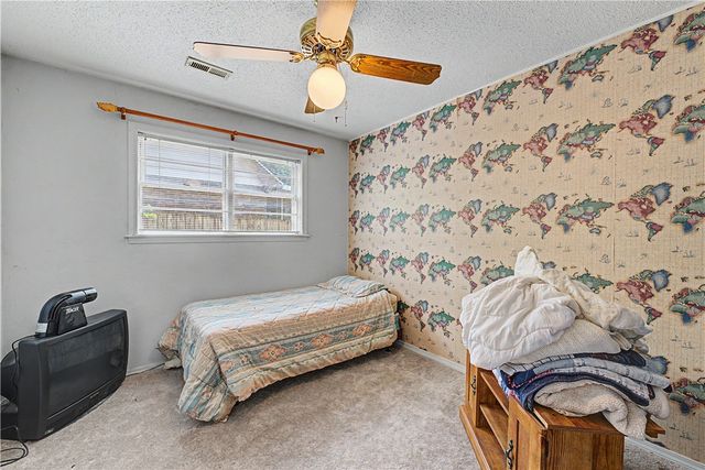 1434 Buena Vista Circle, Springdale, AR 72762