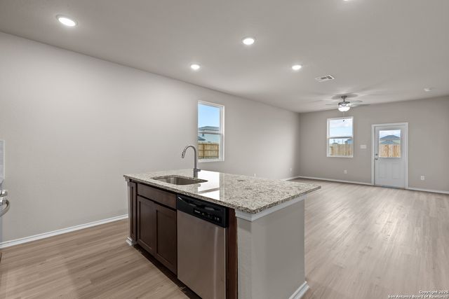 2538 Dry Moss Way, San Antonio, TX 78224