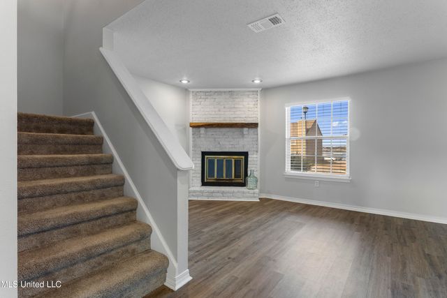 495 Popps Ferry Road, 5, Biloxi, MS 39531