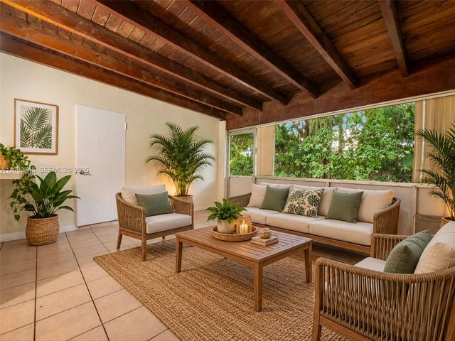 7752 SW 106th Street 7752, Pinecrest, FL 33156