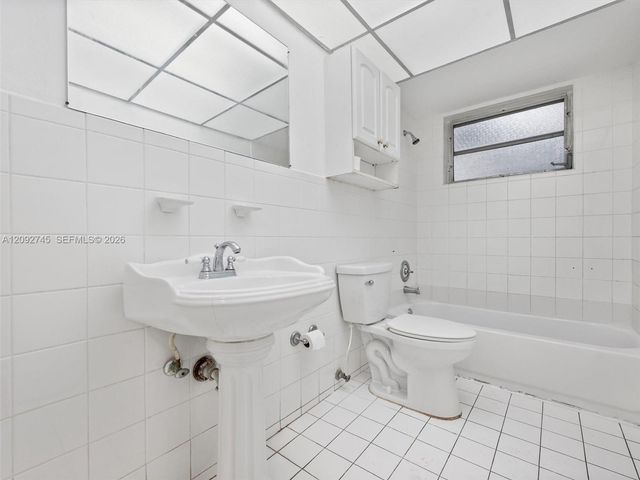 7752 SW 106th Street 7752, Pinecrest, FL 33156