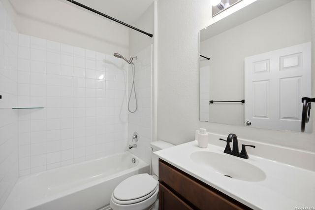 456 Nova Zembla, New Braunfels, TX 78130