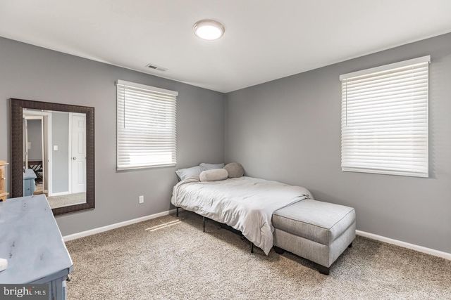 215 W GLOUCESTER PIKE, Barrington, NJ 08007