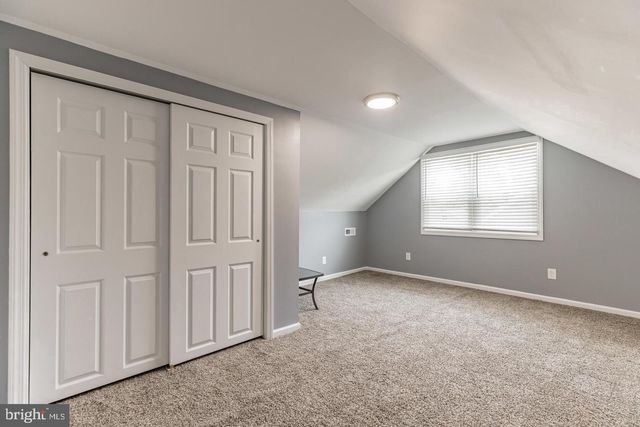 215 W GLOUCESTER PIKE, Barrington, NJ 08007