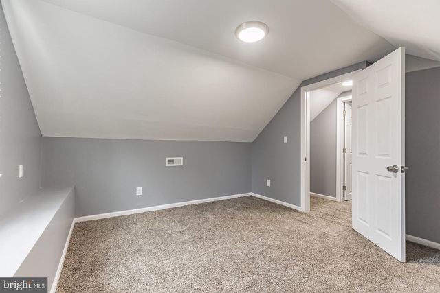 215 W GLOUCESTER PIKE, Barrington, NJ 08007