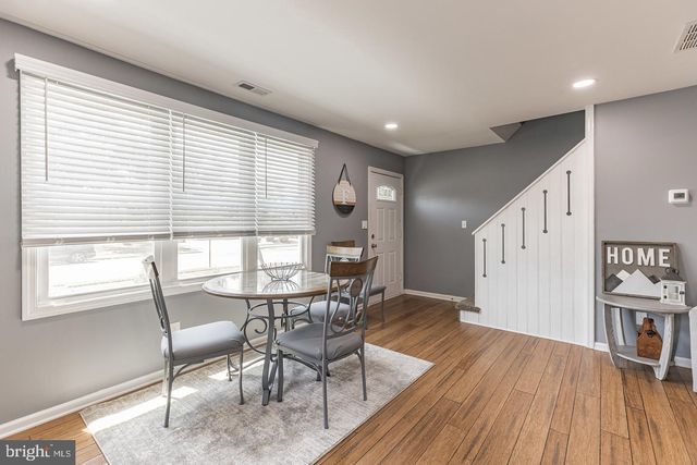 215 W GLOUCESTER PIKE, Barrington, NJ 08007