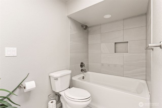27613 188th Place SE, Kent, WA 98042