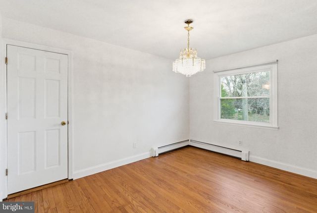 100 CARNINE, Ewing, NJ 08628