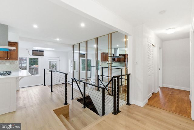 100 CARNINE, Ewing, NJ 08628