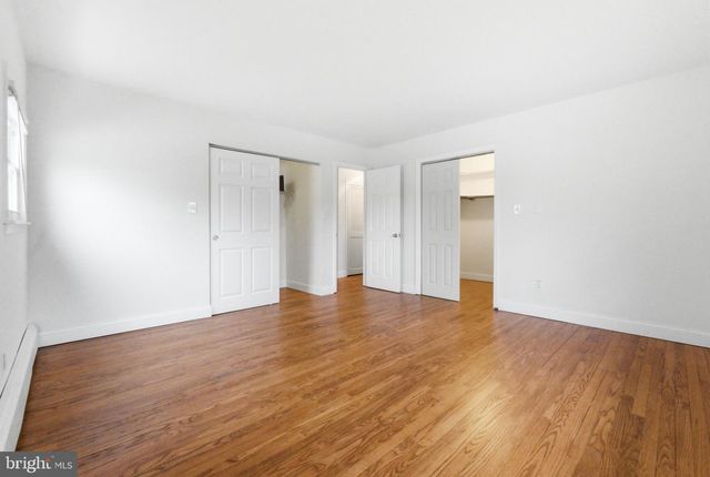 100 CARNINE, Ewing, NJ 08628