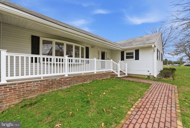 100 CARNINE, Ewing, NJ 08628