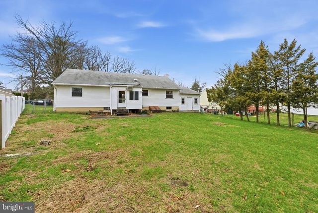 100 CARNINE, Ewing, NJ 08628