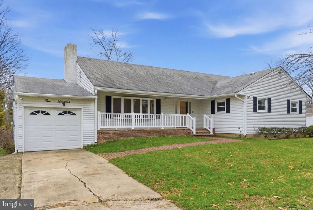 100 CARNINE, Ewing, NJ 08628