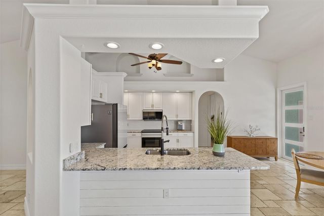 2114 SW 29TH TERRACE, Cape Coral, FL 33914