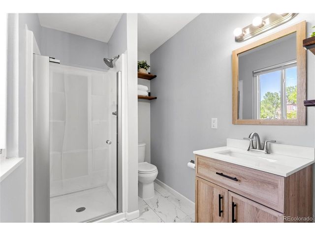 1115 E 10th Ave, Broomfield, CO 80020