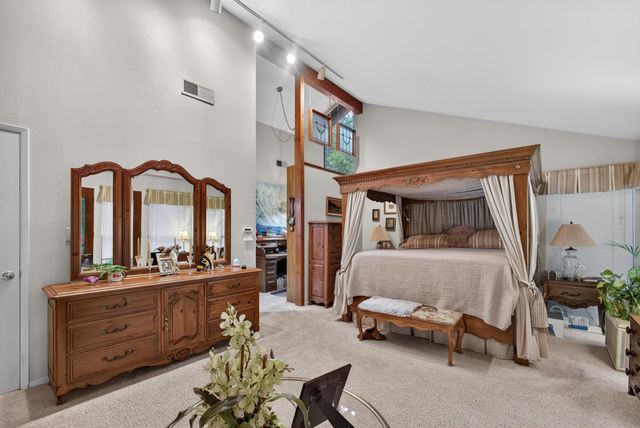 2920 Scenic Bend, Modesto, CA 95355