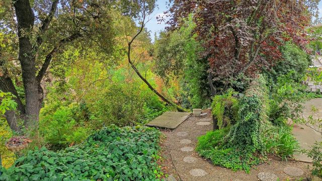 2920 Scenic Bend, Modesto, CA 95355