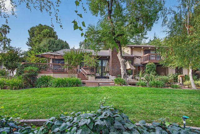 2920 Scenic Bend, Modesto, CA 95355