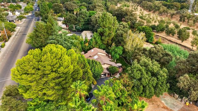 2920 Scenic Bend, Modesto, CA 95355
