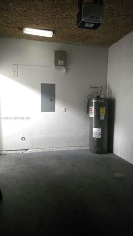 1304 NW 3rd St, Fort Lauderdale, FL 33311