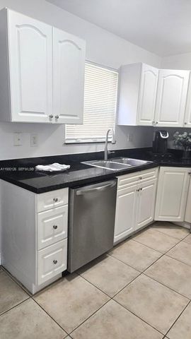 1304 NW 3rd St, Fort Lauderdale, FL 33311