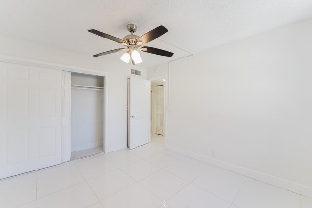 606 NW 13th Street 23, Boca Raton, FL 33486